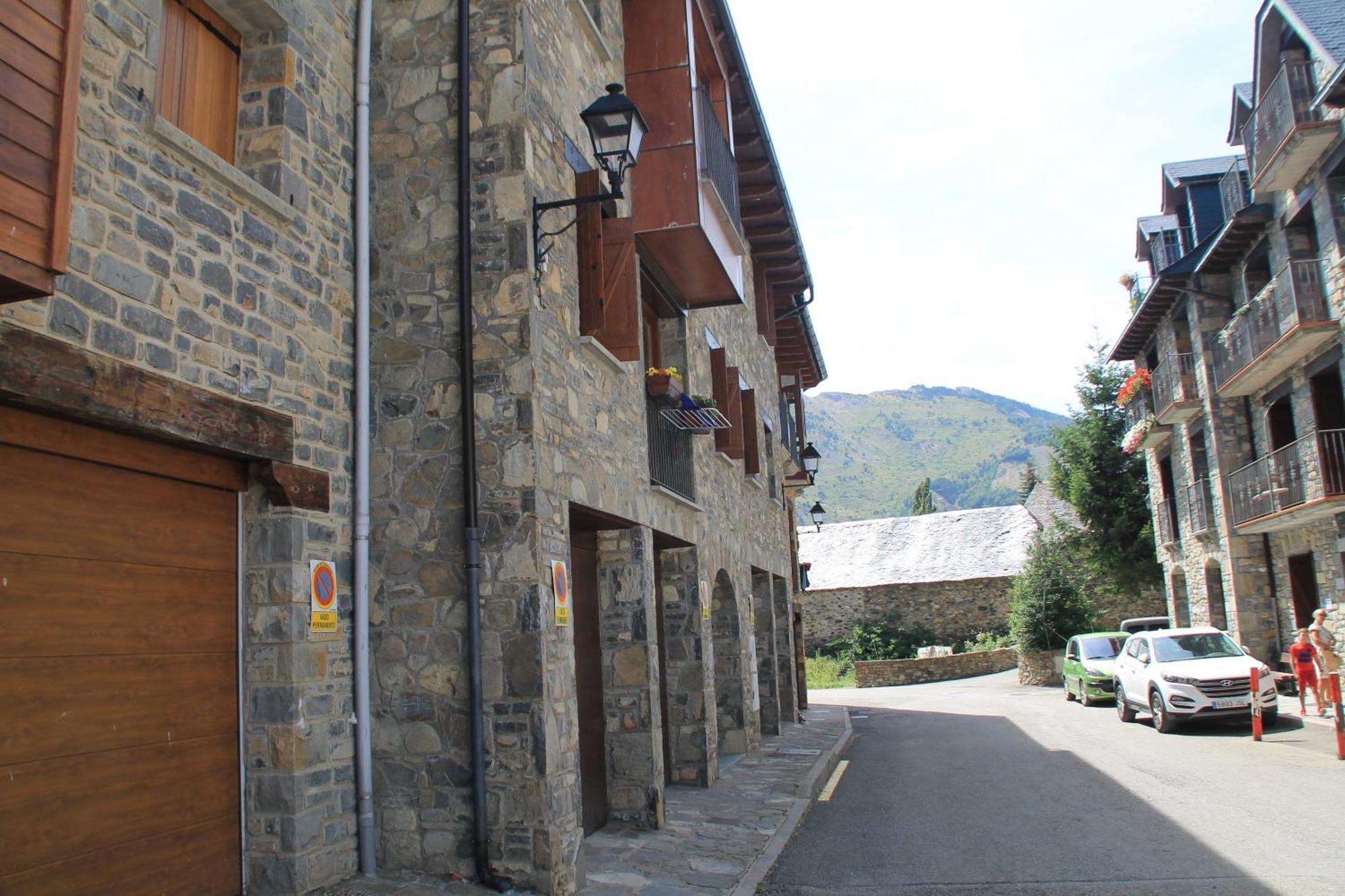 Sallent De Gallego - Formigal - Pirineos Sur Extérieur photo