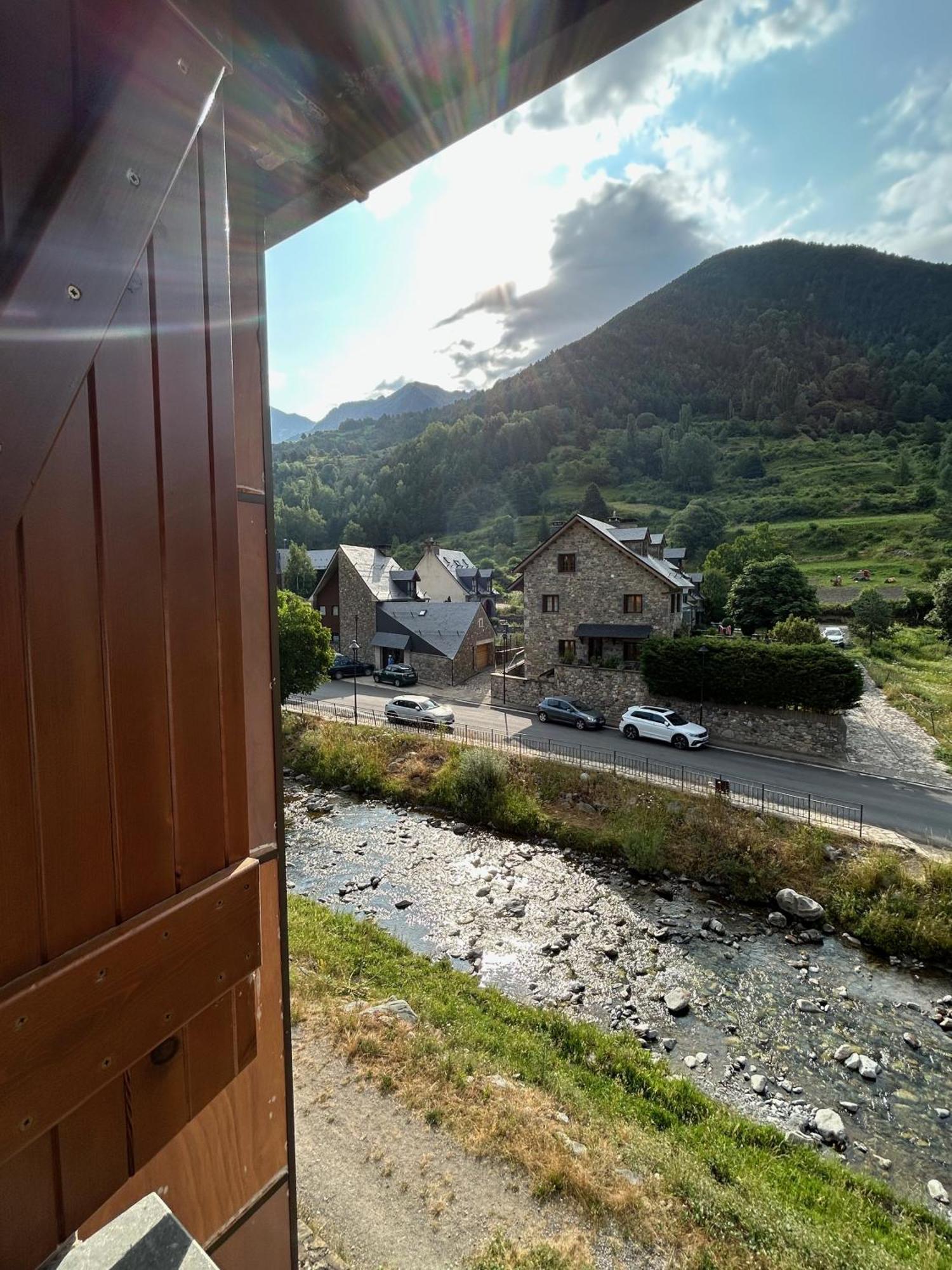 Sallent De Gallego - Formigal - Pirineos Sur Extérieur photo